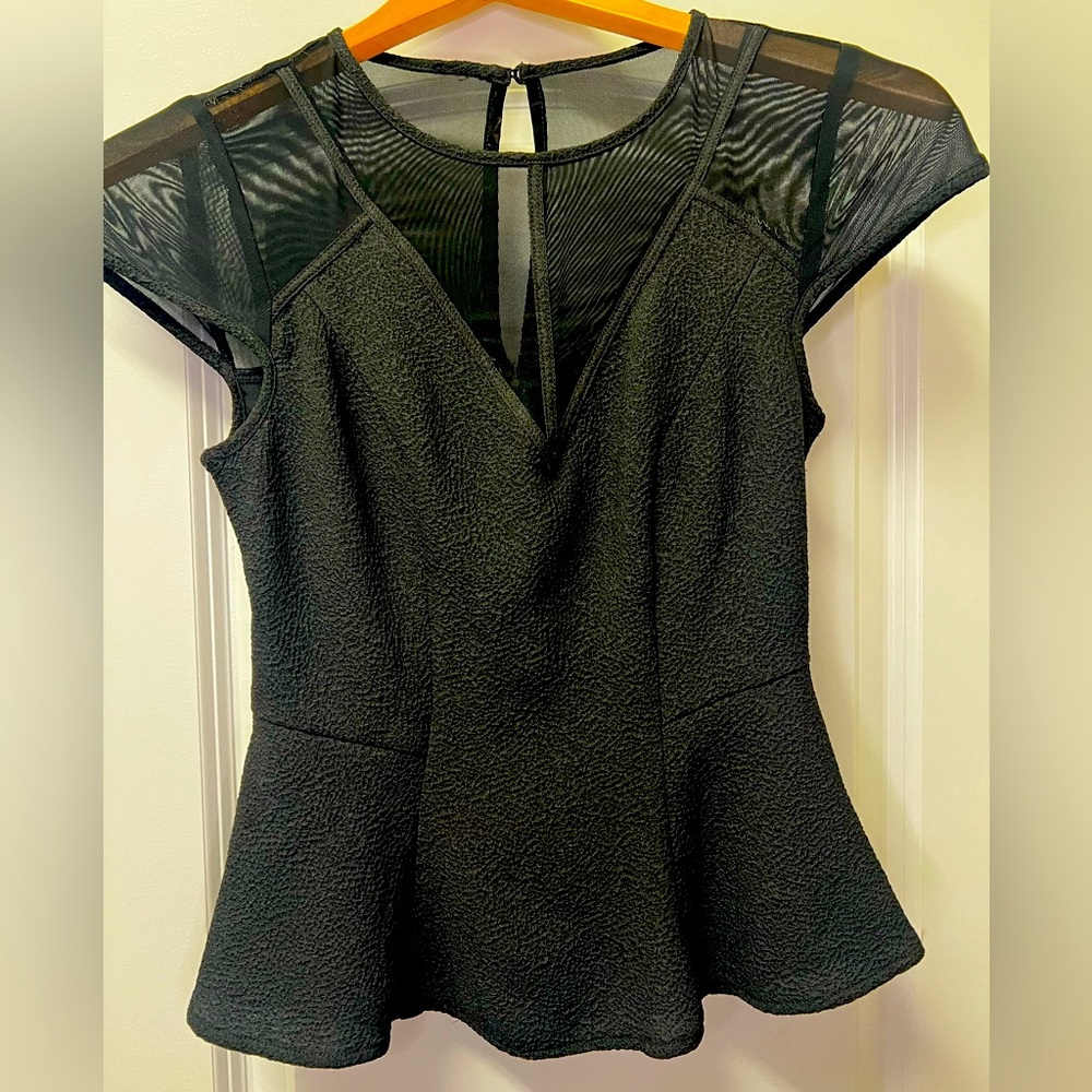 Guess Peplum Black Top XS